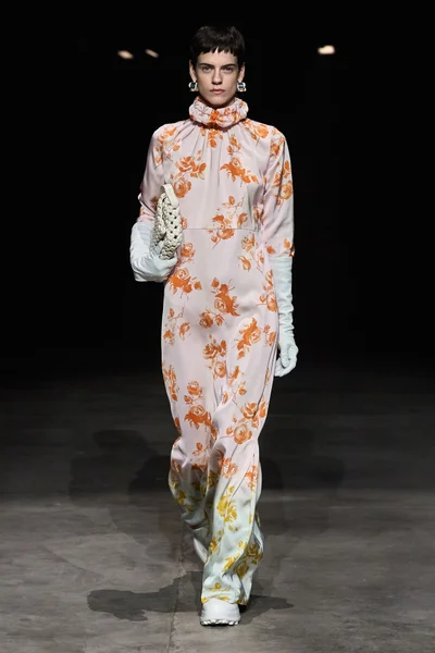 Look 65